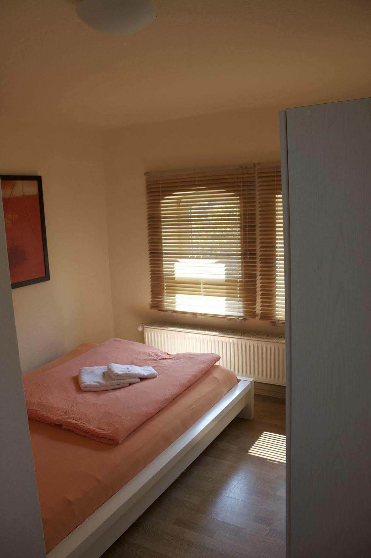 Am Lindenhof - Self Check-in Hotel