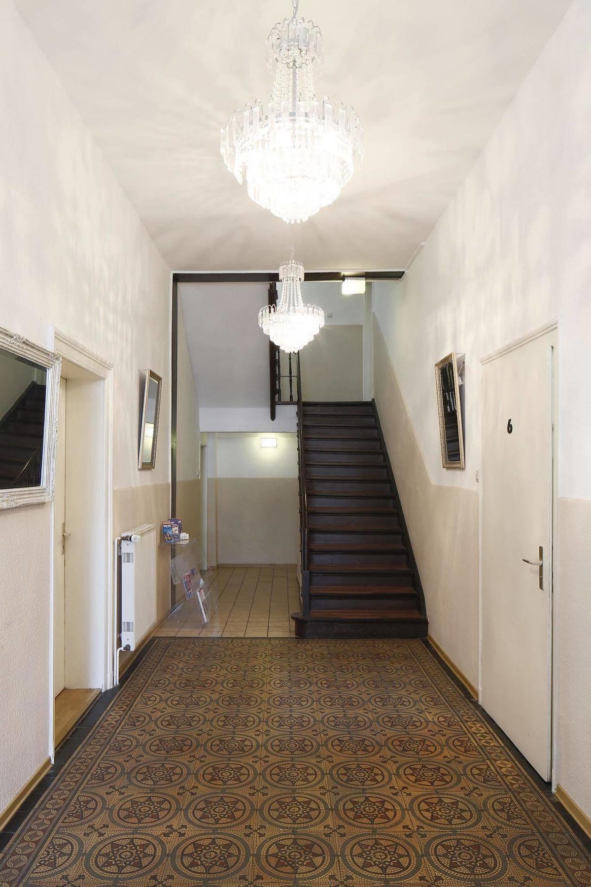 Am Lindenhof - Self Check-in 2* Hanovre